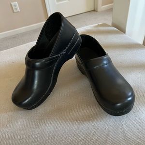 Dansko Clogs Size 41